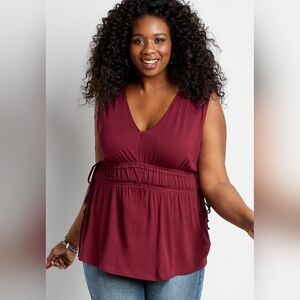 5 for $20 NWT Maurices maroon top